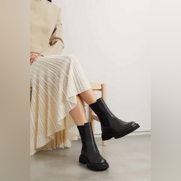 Ferragamo | Oderico Black Chunky Chelsea Boots New Size 8 - Picture 7 of 17